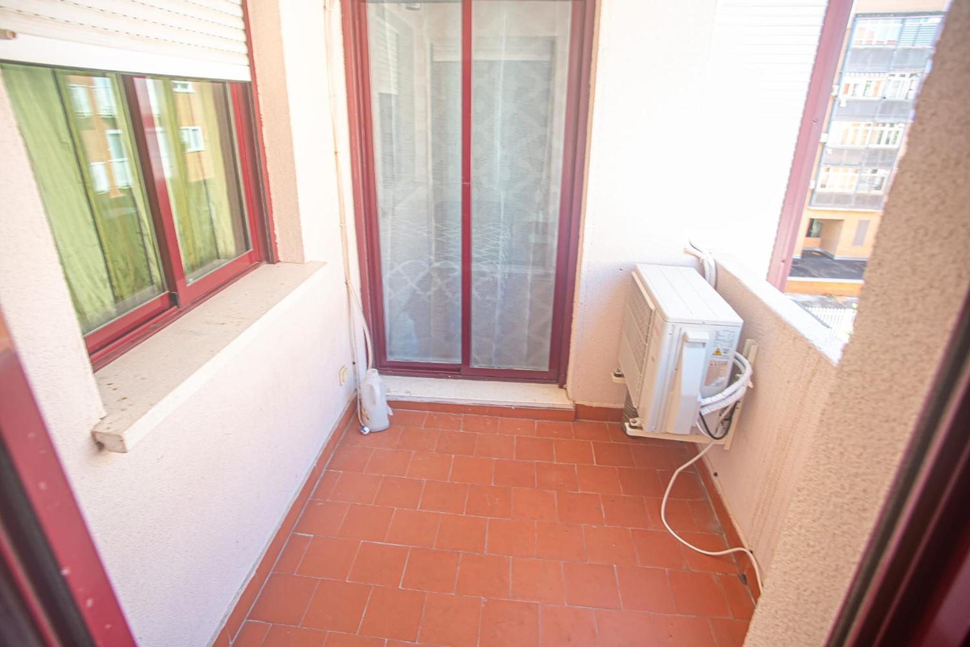 Ferienwohnung Parking Gratis, Alcala Magna Licencia Turistica Vt-13974 Alcalá de Henares Exterior foto