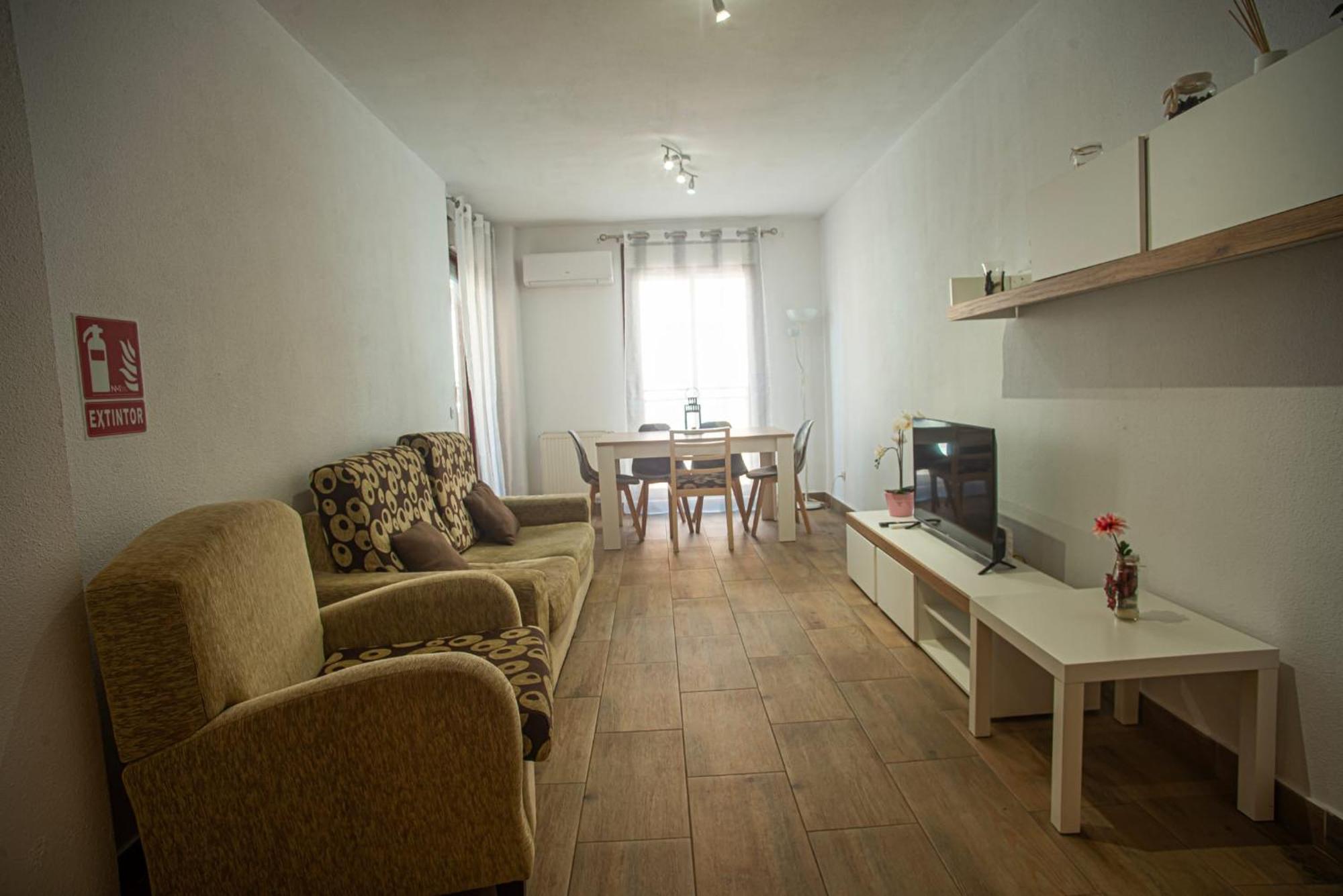 Ferienwohnung Parking Gratis, Alcala Magna Licencia Turistica Vt-13974 Alcalá de Henares Exterior foto