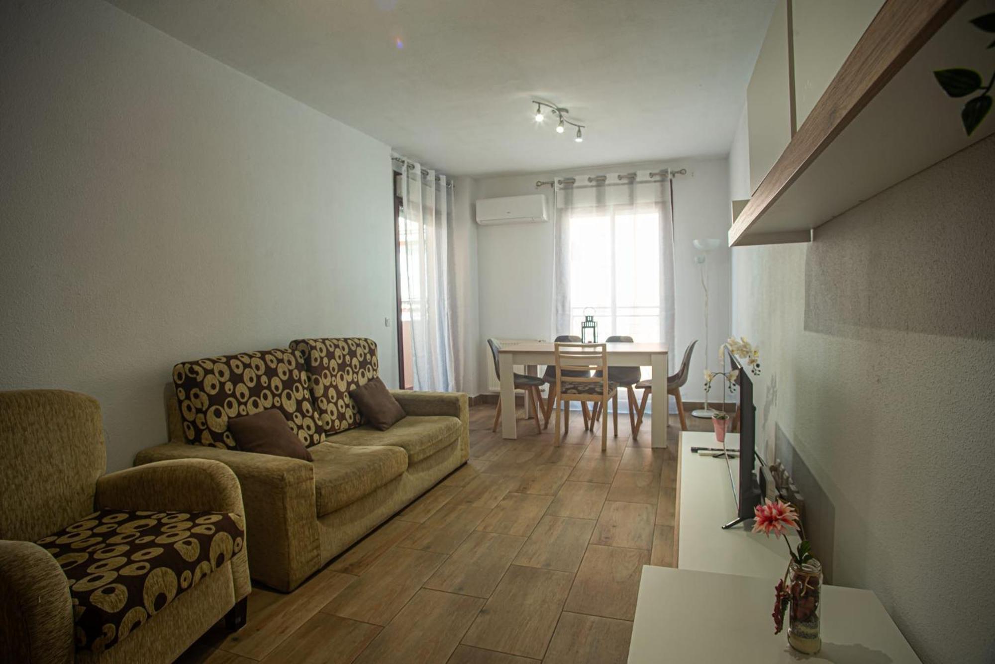 Ferienwohnung Parking Gratis, Alcala Magna Licencia Turistica Vt-13974 Alcalá de Henares Exterior foto
